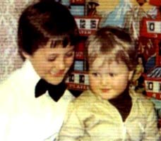 Знаменитости в детстве